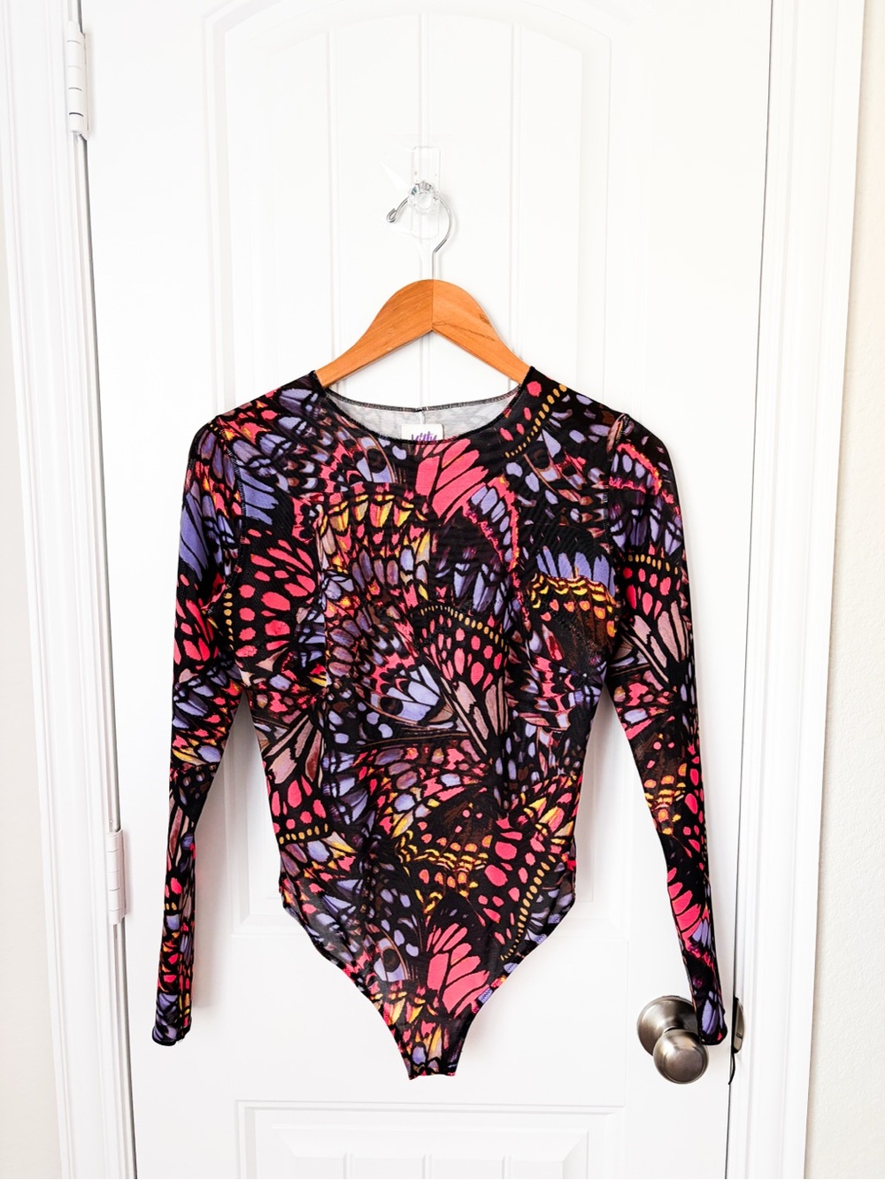 YITTY Mesh Me Bodysuit Women Smoothing Long Sleeved Thong Butterfly Size Medium